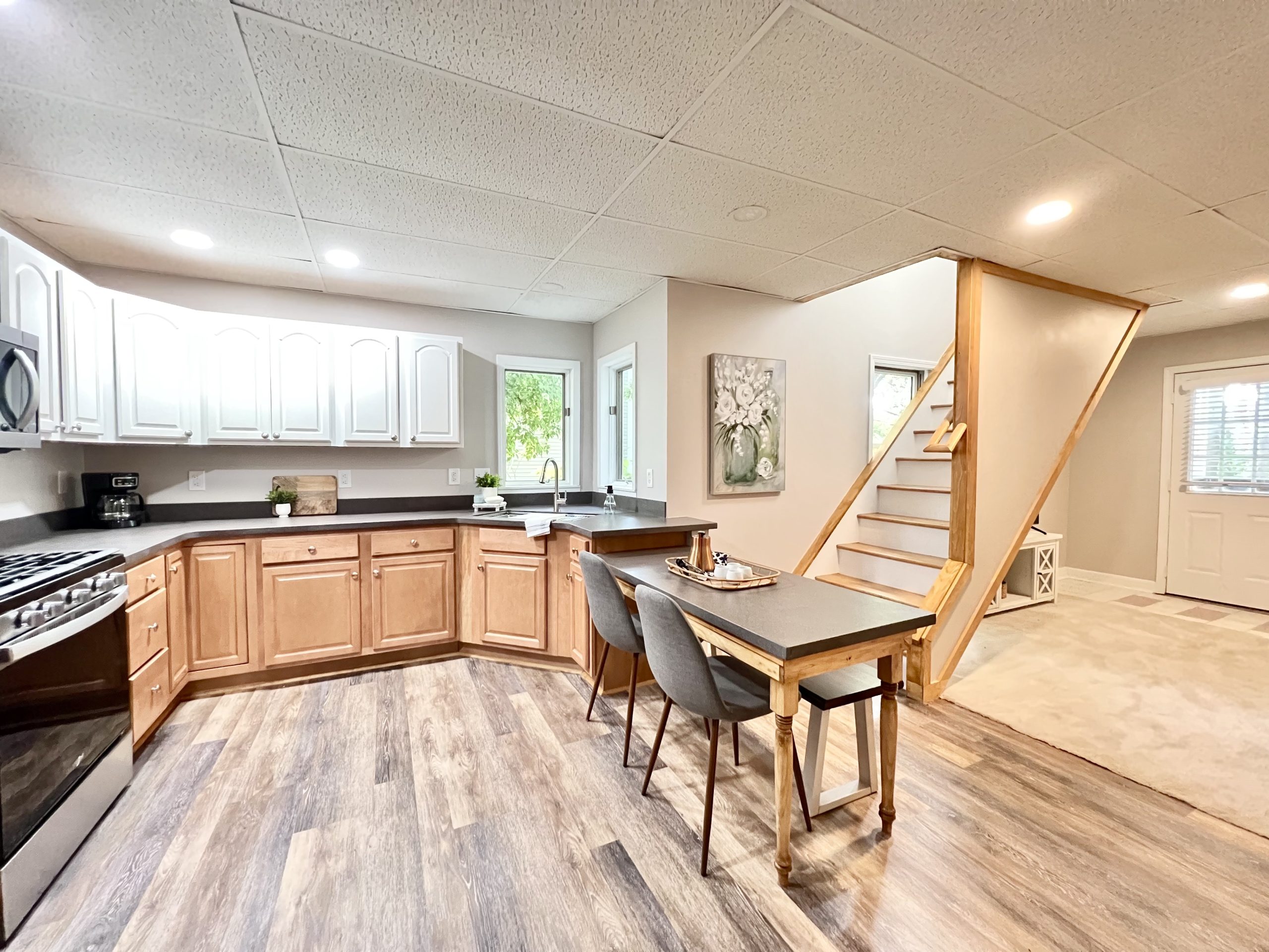 507 1st Down Kitchen (2)